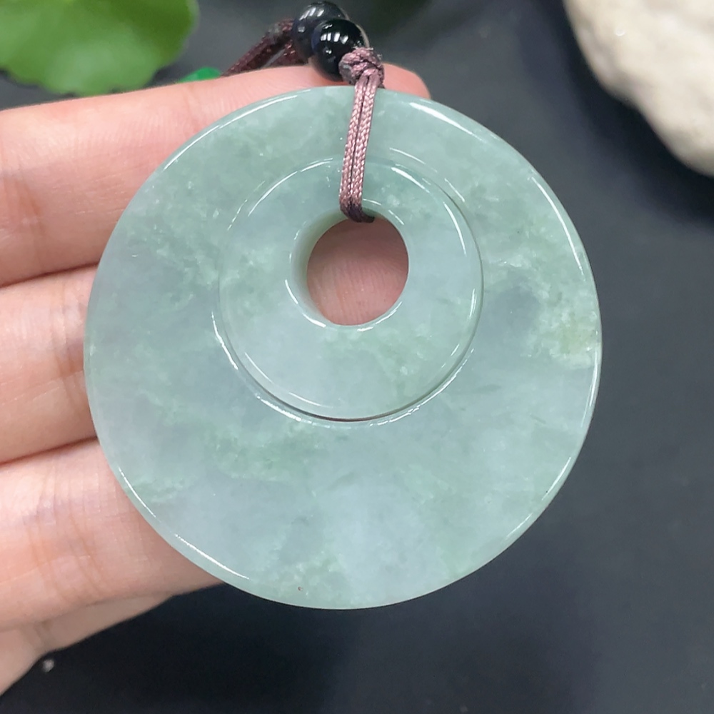 F16734367 Jadeite Pendant with Non-Grade A Beads