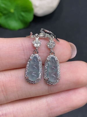 F34035128 Jadeite Blessing Bean Inlaid Earrings Non-Gold Inlaid Total Weight About 3.1g