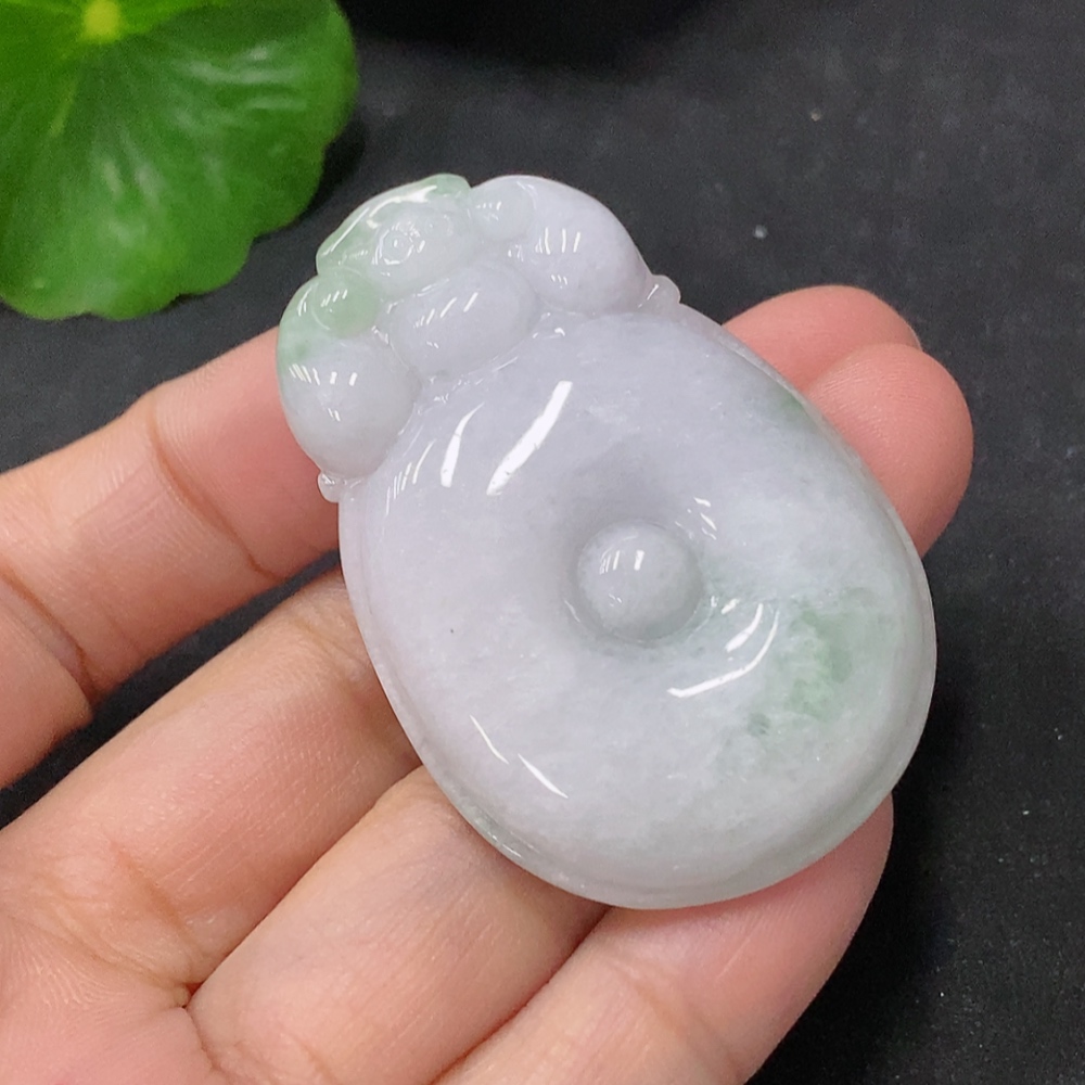 F33887098 Jadeite Pendant Fu Bei, Total Weight Approx. 20.16g