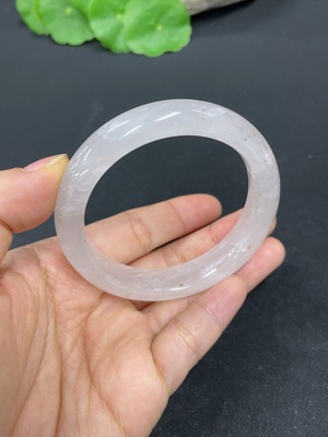 H41867650 非洲翠（独龙玉）正圈手镯 圈口52.8       货品总重约40.6g