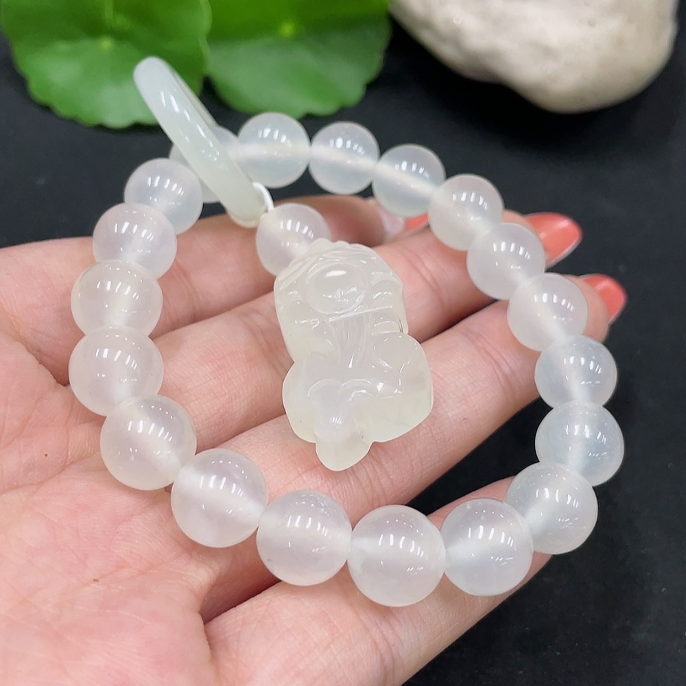 H35085318 Xiuyu (serpentine jade)