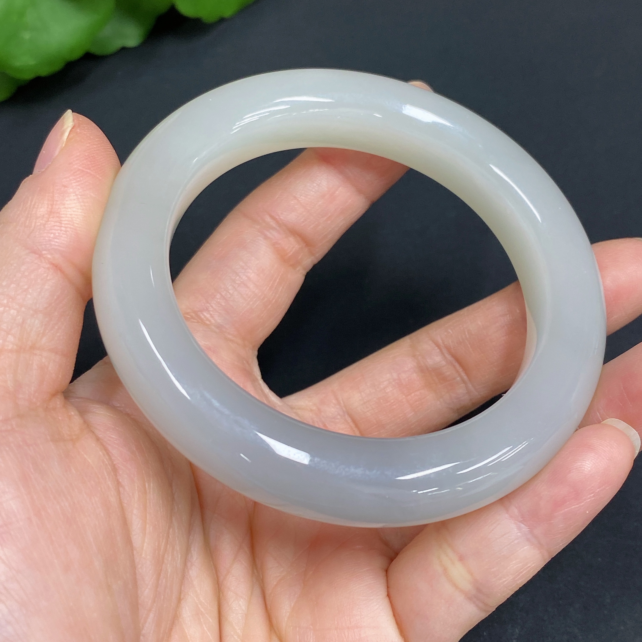 H29366651 Hetian Jade Round Bracelet, Size 54.7, Total Weight Approx. 62.8g