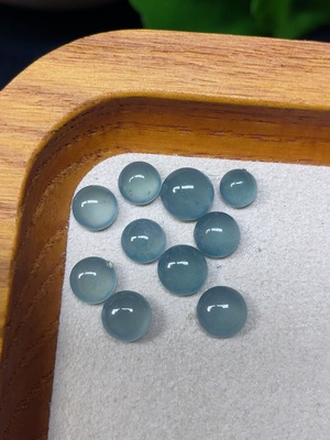 F45335522 翡翠蛋面 一手走 总重约1.66g