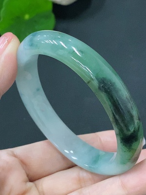 F29320176 Jadeite Noble Consort Bangle Size 52.8/46.2mm Total Weight Approx. 37.2g Containing Other Mineral Components