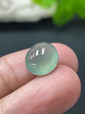 F28259826 Jadeite Cabochon Total Weight Approx. 0.8g