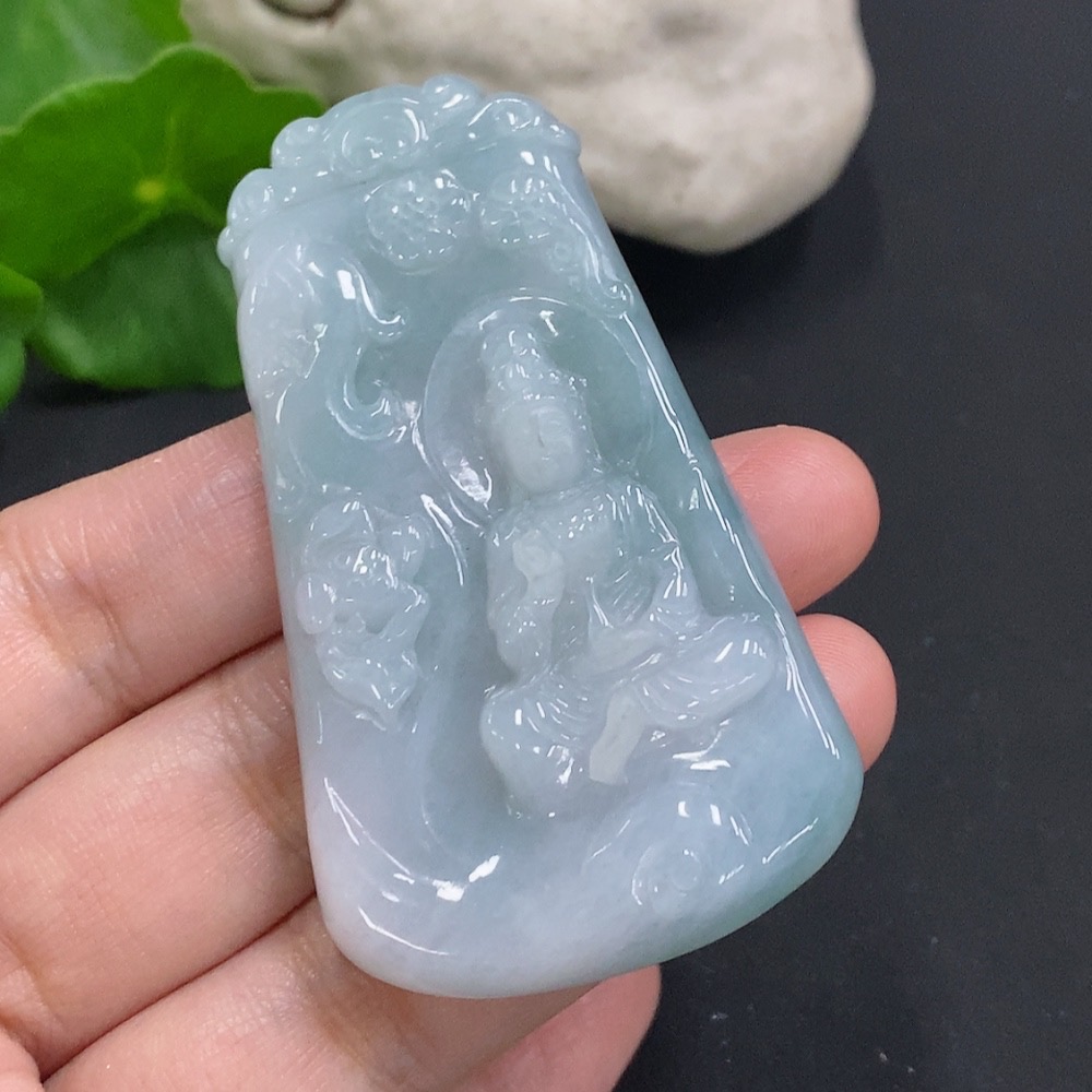 F35106879 Jadeite Guanyin Pendant, Total Weight Approx. 28g