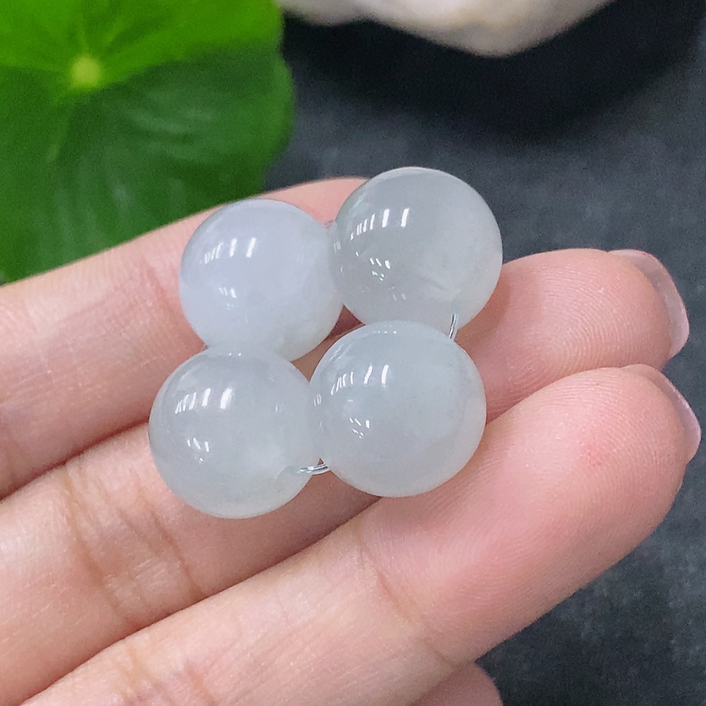F34010292 Jadeite Beads Sell as a Lot