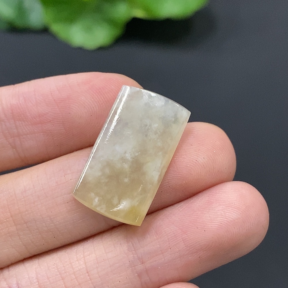 F10467004 Jadeite Plain Pendant Inlay