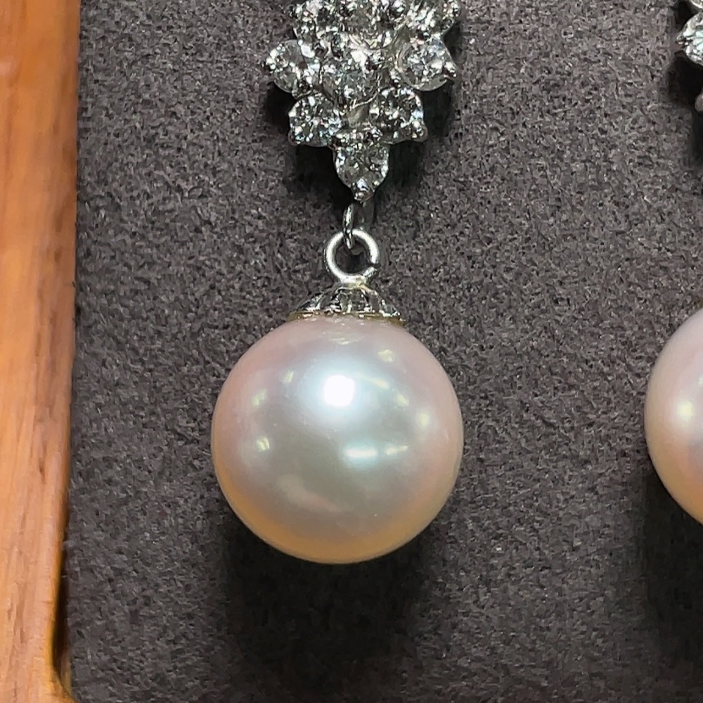C28217481 Seawater Pearl Earrings PT900 Total Weight Approx.7.2g Size Approx.9.1mm
