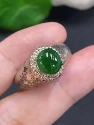 F34021990 Jadeite Cabochon Non-Gold Setting Total Weight Approx. 10g