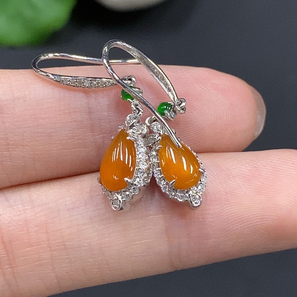 F16753717 Jadeite Cabochon Earrings Set in 18K Gold, Total Weight 2.4g