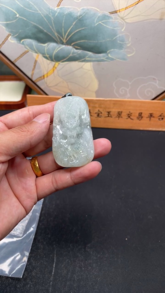 F35134764 Jadeite Dragon Pendant Total Weight Approx. 46.48g (Including Rope Weight)