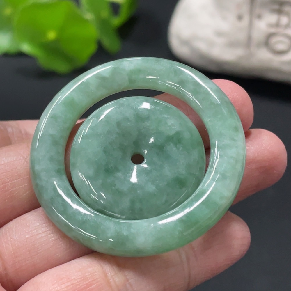 F31631435 JadeiteMother-and-Child Toggle Pendant