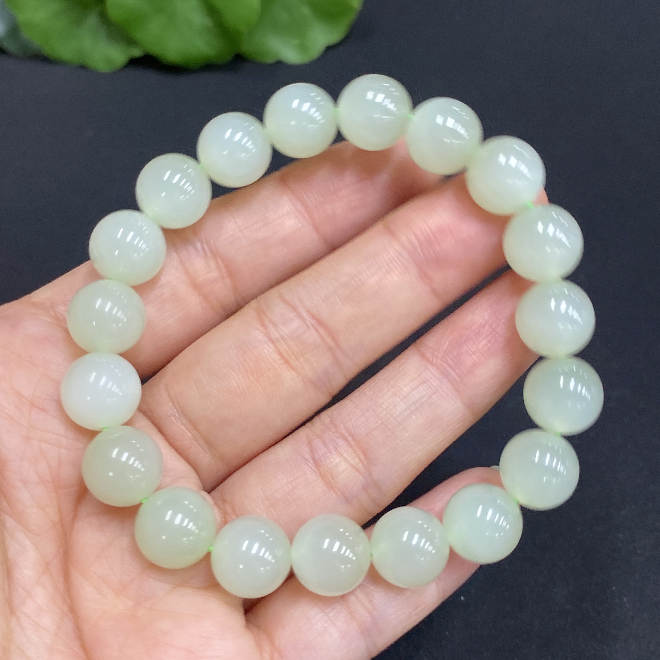 H34985559 Hetian Jade Bracelet Approx. 9.6mm Total Weight Approx. 27.3g