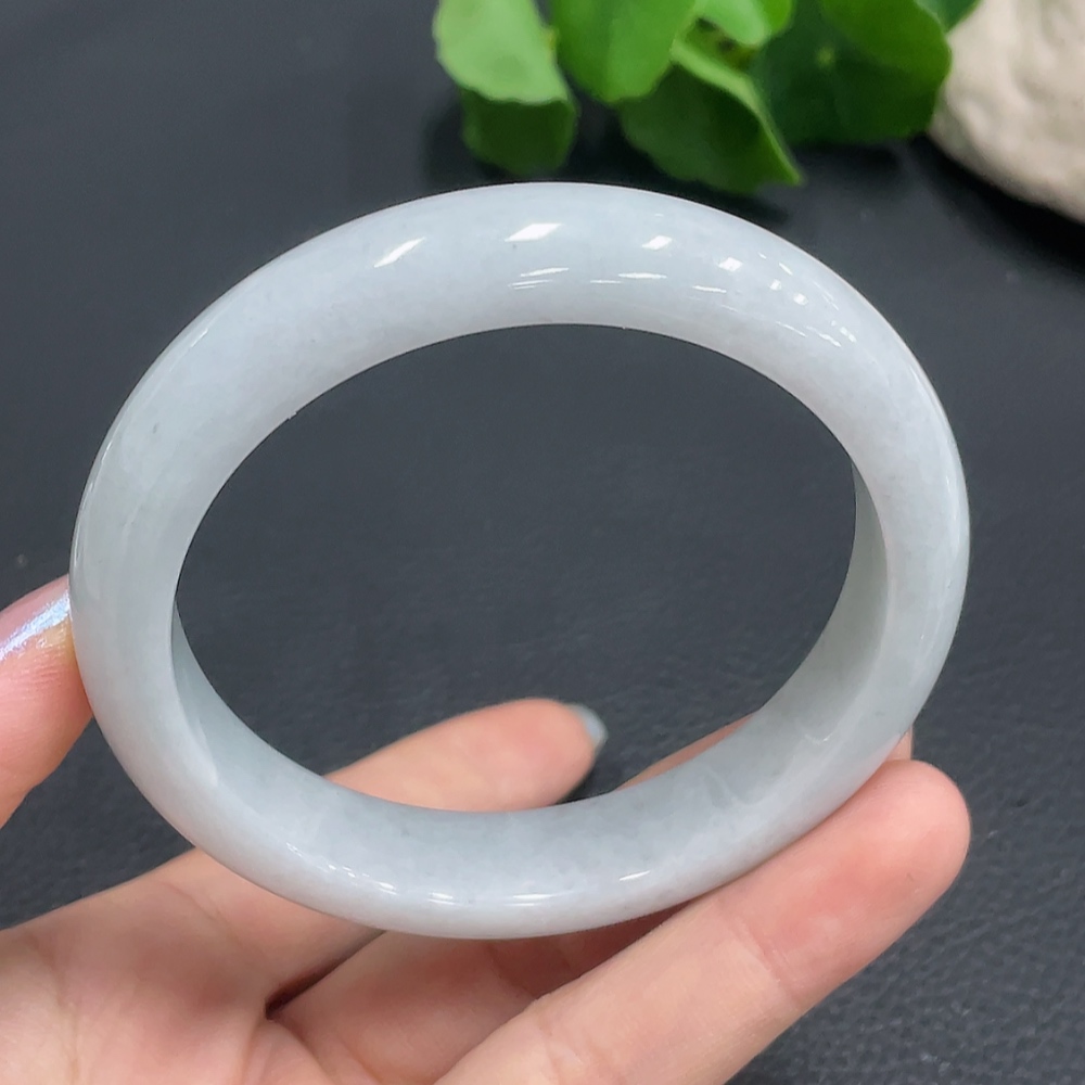 F22527411 Jadeite Bangle Size 59mm Total Weight 61.450g