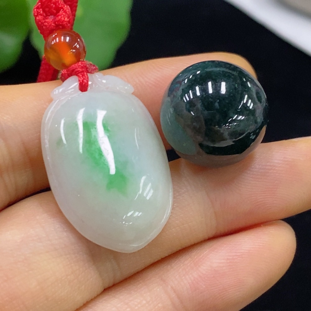 F35134322 Jadeite Blessed Melon/Round Beads Sell as a Lot