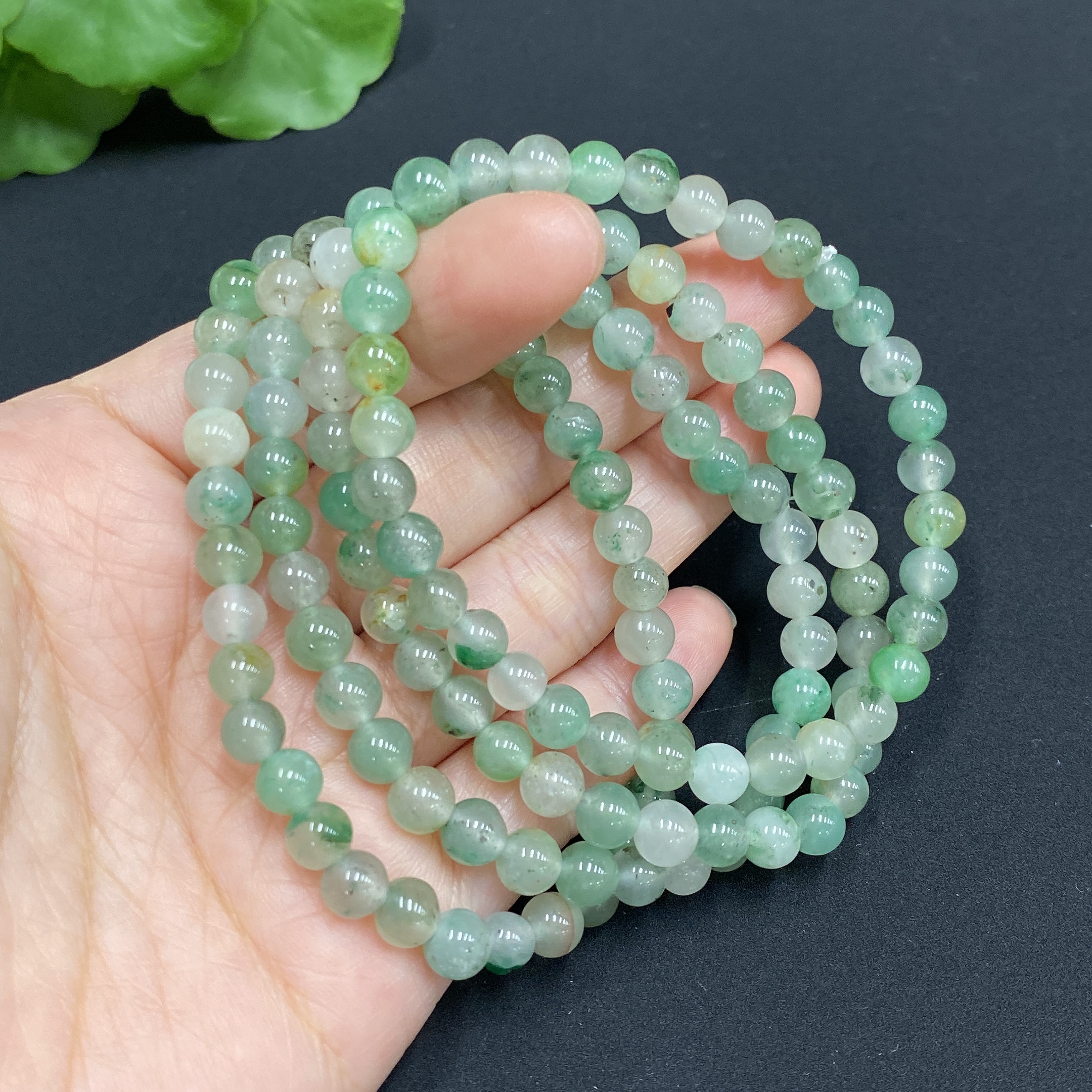 H34970760 African Emerald (Dulong Jade)