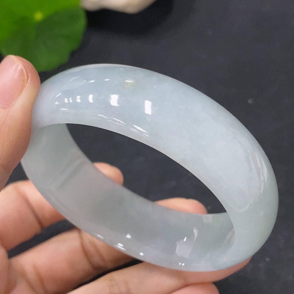 F31661133 Jadeite Concubine Bracelet Size 52.5/45.5mm Total Weight Approx. 54.6g