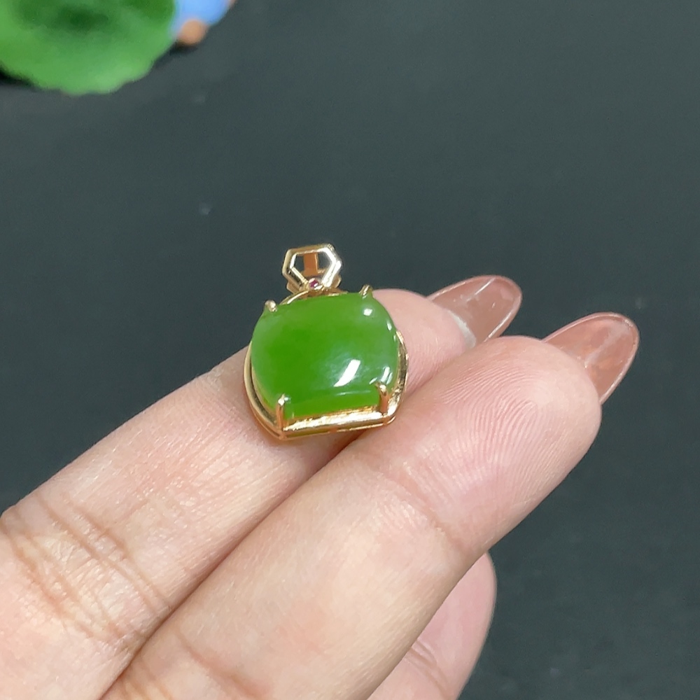 H34010558 Hetian Jade Inlaid Pendant, Plain Pendant, 18k, Total Weight Approx. 2.1g