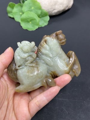 H41905289 和田玉摆件    马上封侯    货品总重约210g