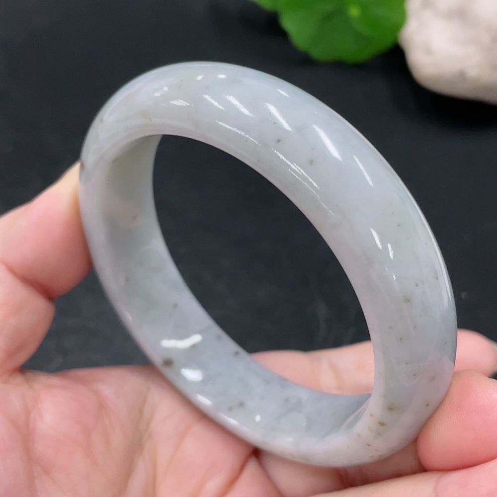 F31674656 Jadeite Regular Round Bangle, Size 58, Total Weight Approx. 75g