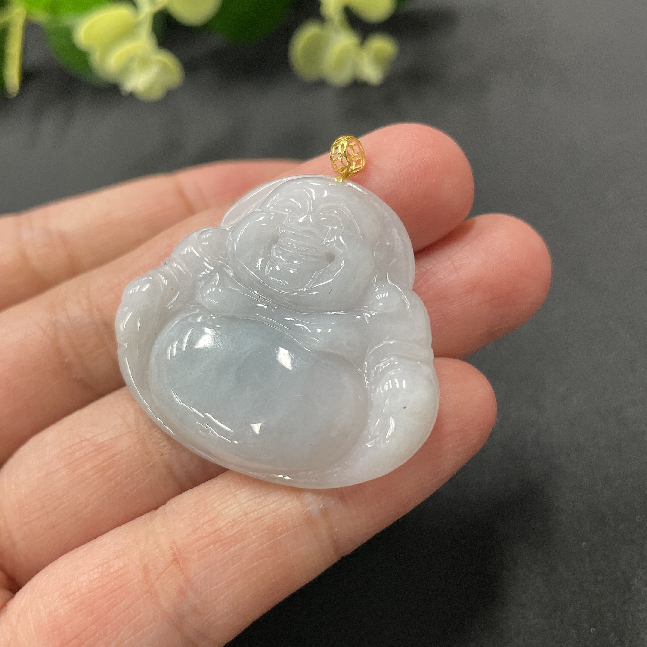 F10100600 Jadeite Buddha Pendant with 18K Gold Clasp