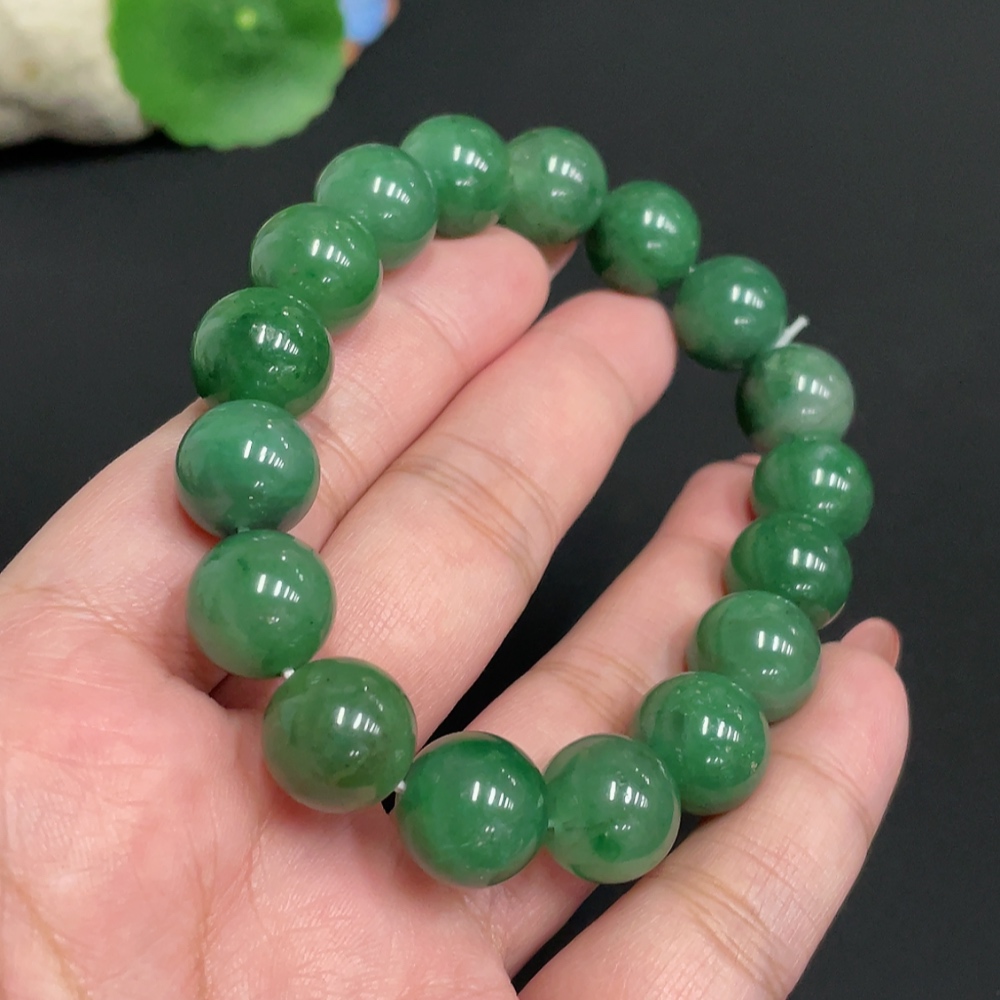 H34073848 African Emerald (Dulong Jade)