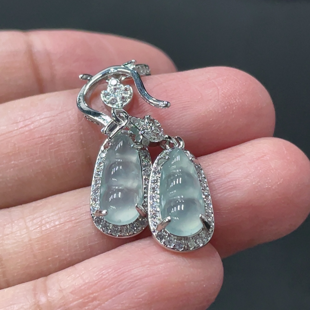 F35145768 Jadeite Blessed Bean Inlaid Earring Pair Non-Gold Inlaid Total Weight Approx. 3.18g