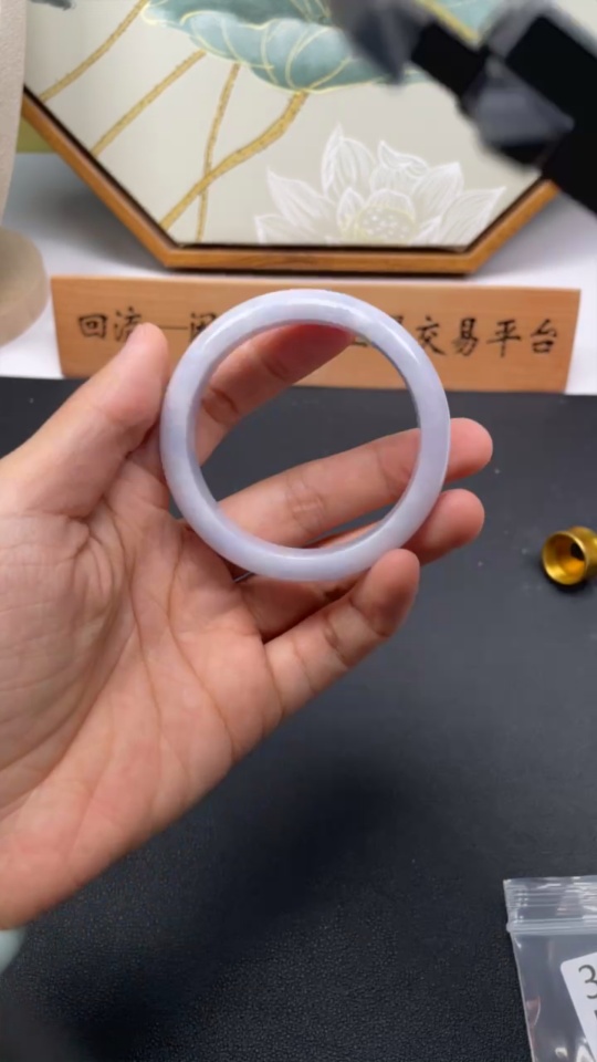 F31684010 Jadeite Round Bangle Size 51.6 Total Weight Approx. 43.48g