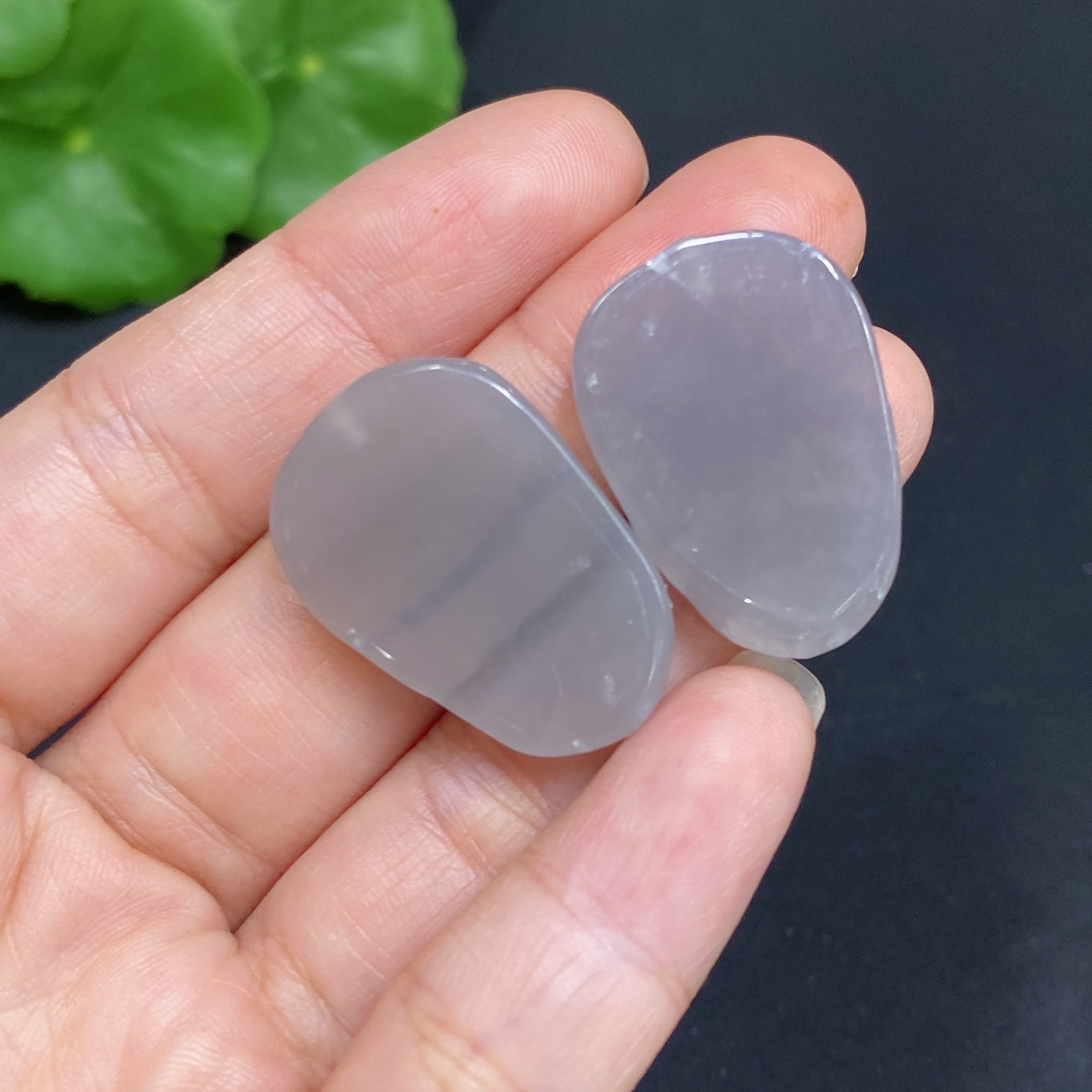 H34985634 Hetian Jade Pendant Leaf Total Weight Approx. 9.3g