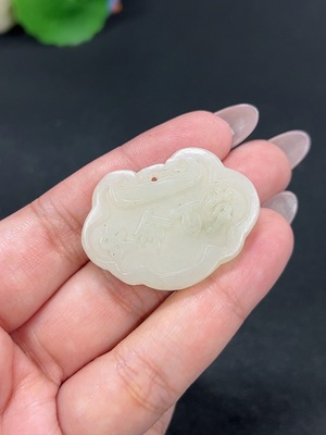 H40767753 和田玉挂件 长命百岁 货品总重约10g