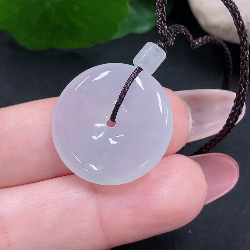 F34033518 Jadeite Peace Knot Pendant Total Weight Approximately 5g (Including Cord Weight)