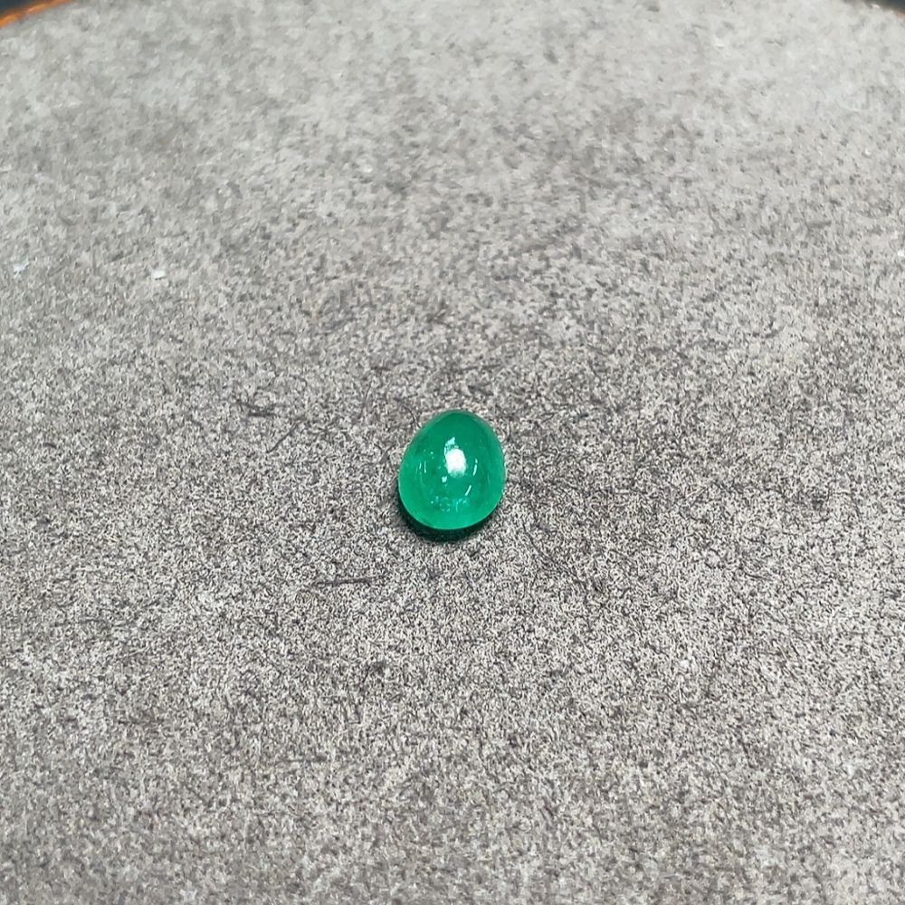 C34009422 Emerald Rough Stone Clarity Enhancement Total Weight Approx. 1.62 Carats