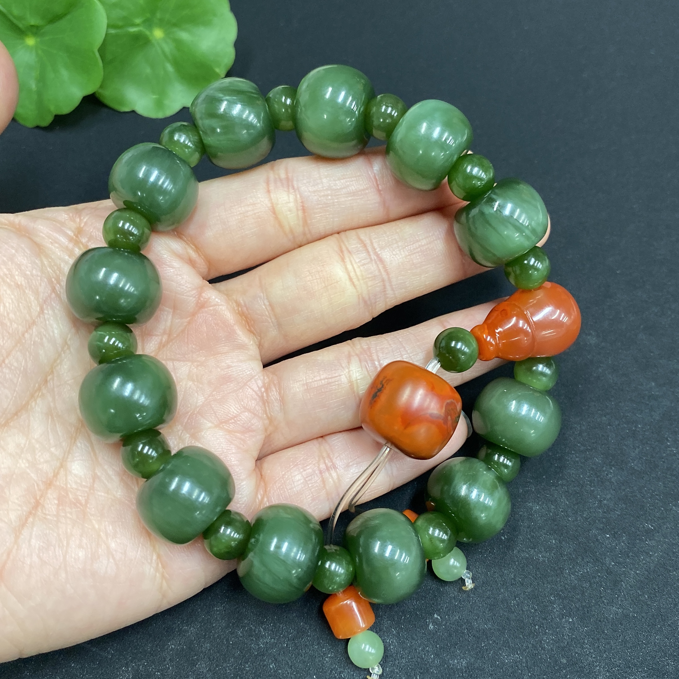 H33859085 Hetian Jade Bracelet 15/7.2mm Approx. Total Weight About 90.3g with Southern Red Agate
