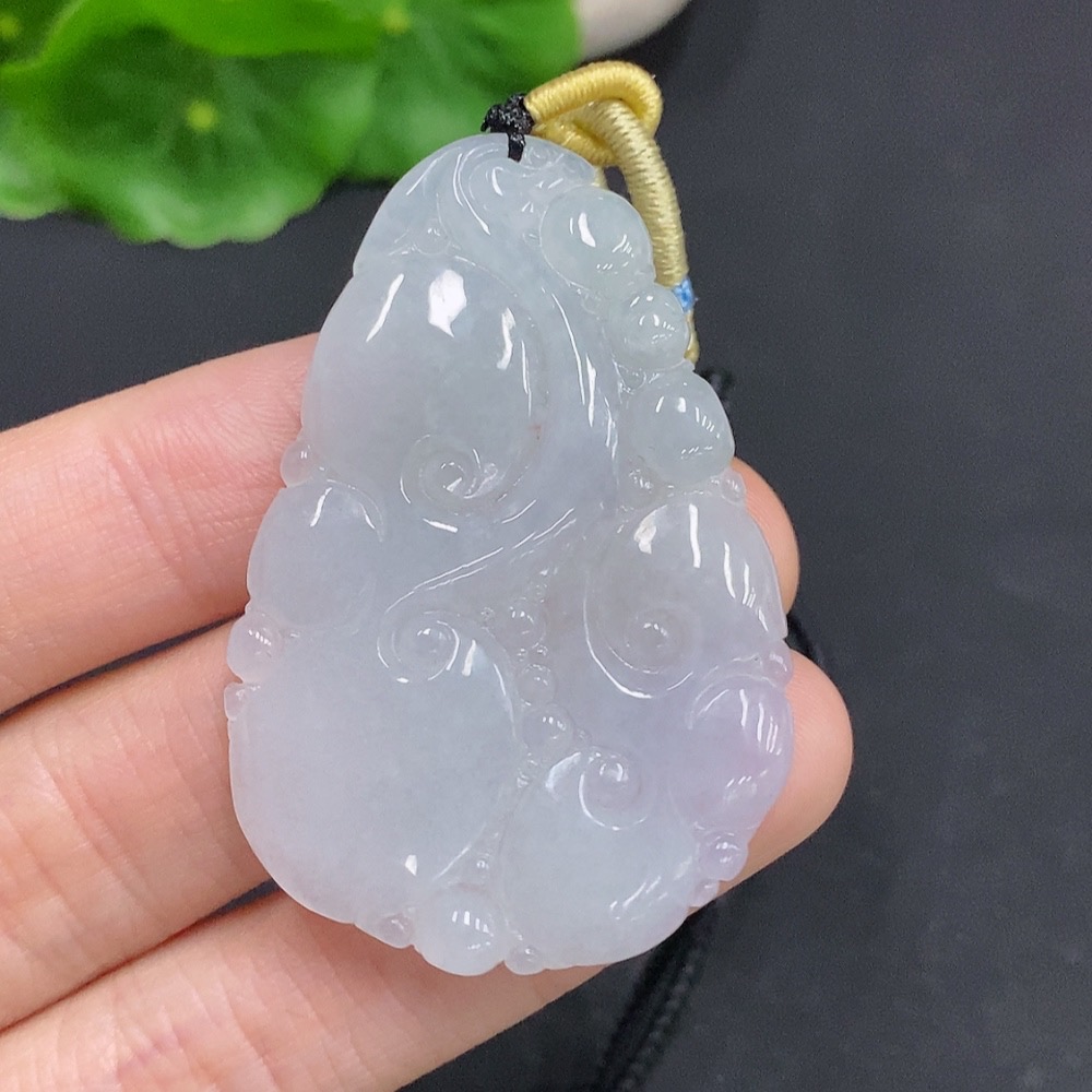 F33831914 Jadeite Ruyi Pendant Total Weight Approx. 15.7g (including rope weight)