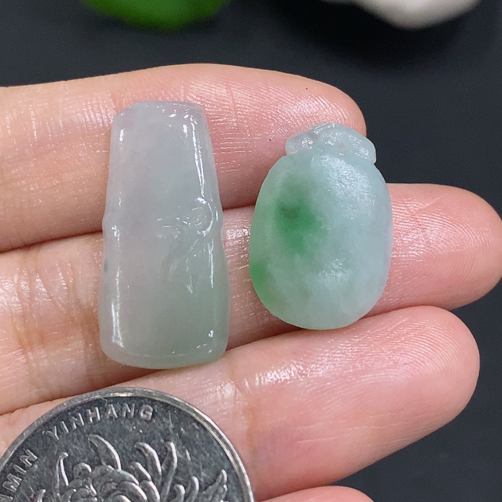 F26006149 Jadeite Pendants Sell as a Lot (Including Rough Pieces)