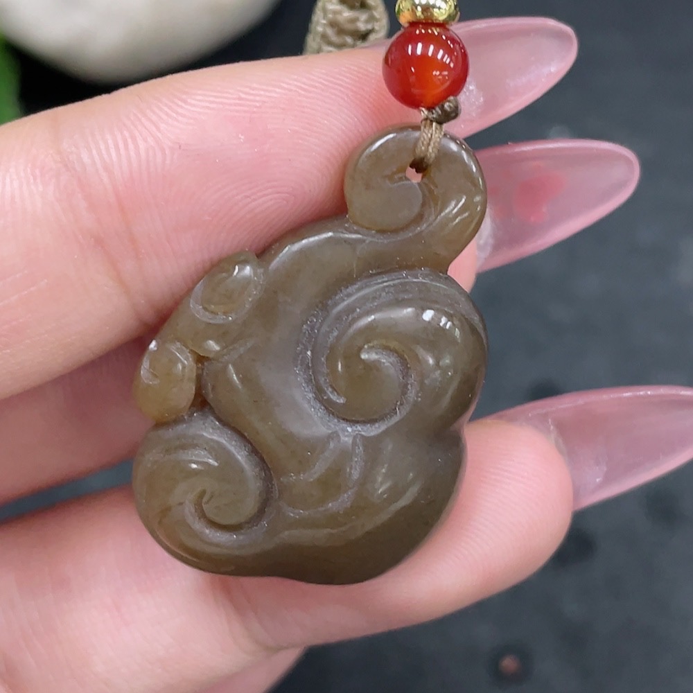 H33840897 Hetian Jade Pendant Ruyi