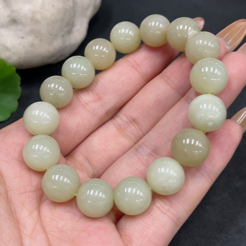 H32726383 Hetian Jade Bracelet, approx. 11.8mm beads, total weight approx. 43.8g