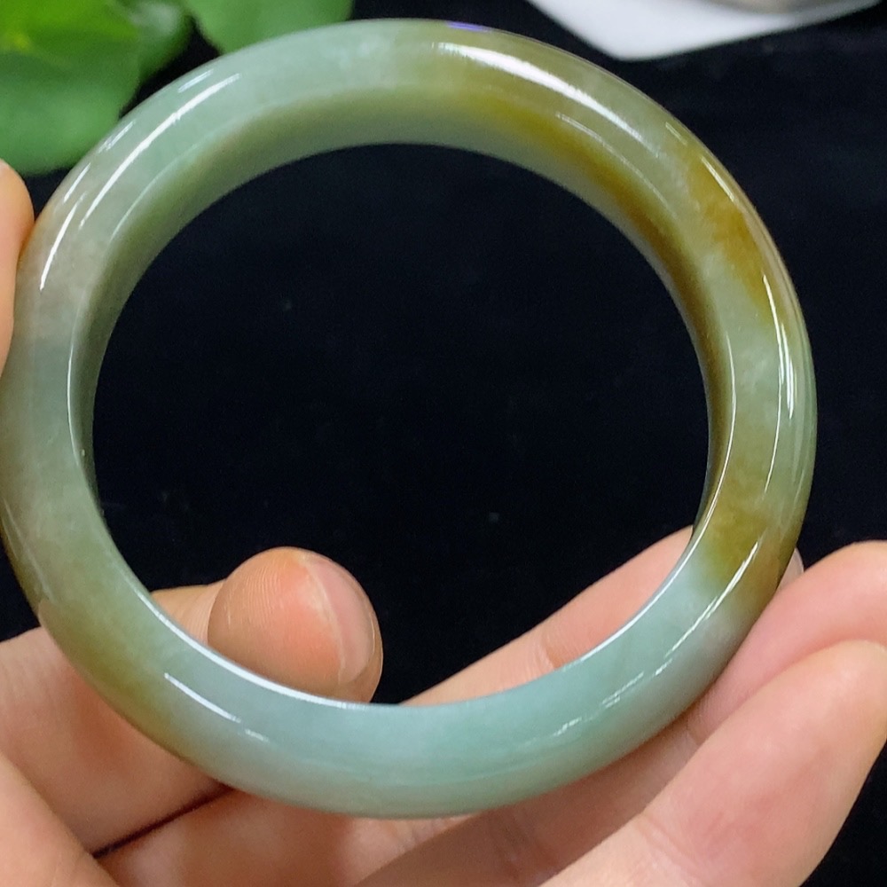 F33928542 Jadeite Round Bracelet 53.8 Size Total Weight Approx. 60.46g Yellow Part Color Origin Undetermined