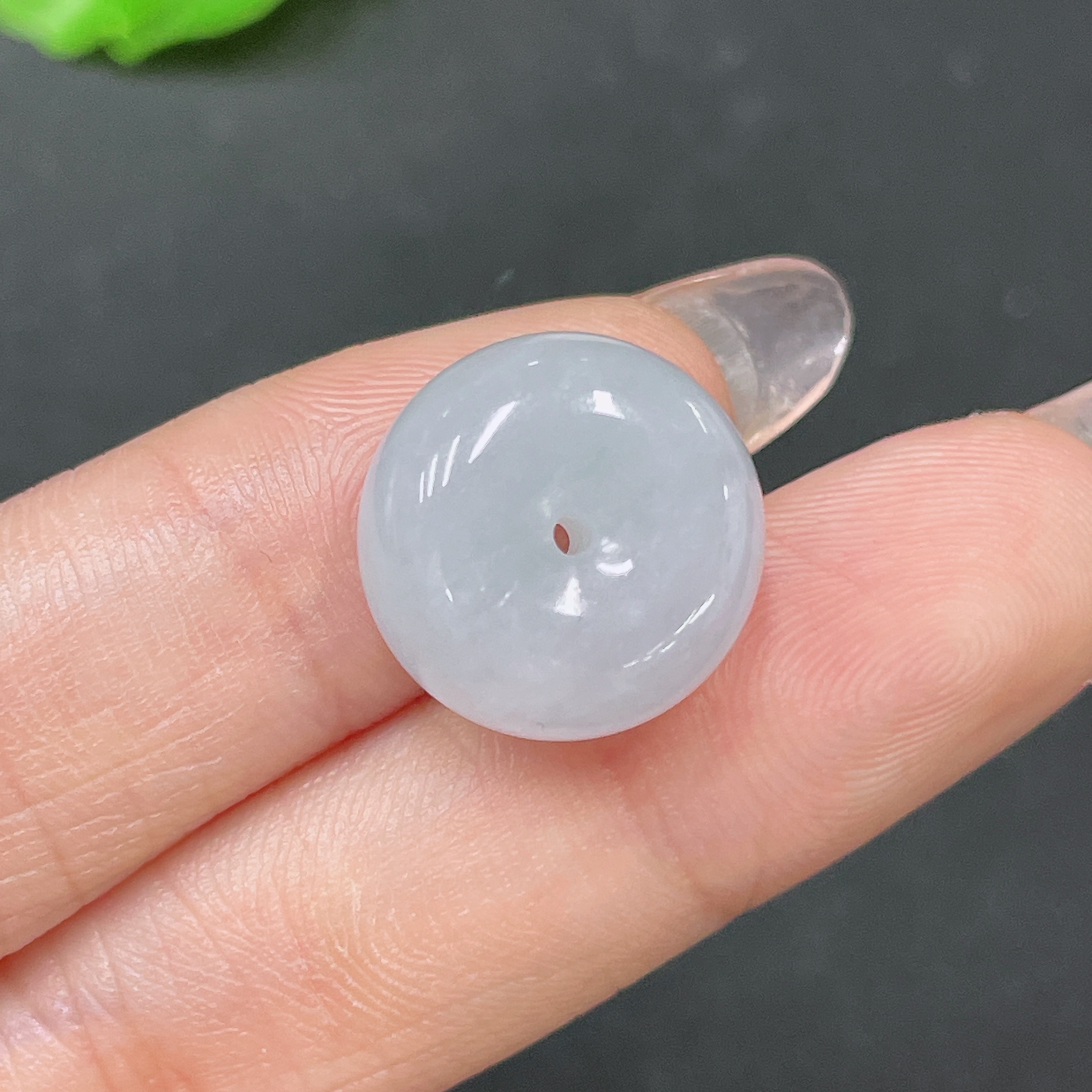 F34021817 Jadeite pendant Total weight approx. 4.37g