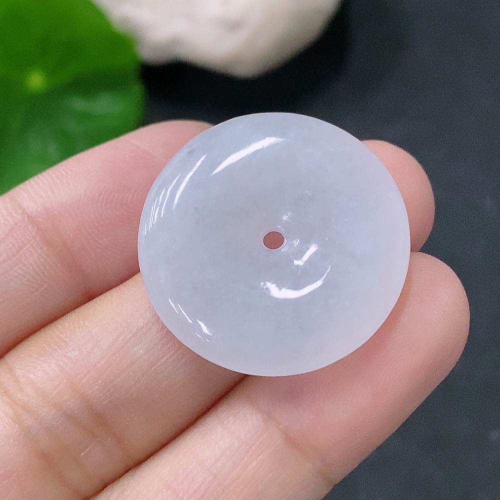 F33887501 Jadeite Pendant Peace Buckle Total Weight Approx. 5.94g