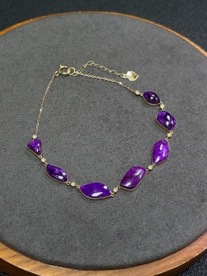 C31654975 Sugilite Bracelet with Other Mineral Components, Main Body Au 63%, Chain 18k Gold, Total Weight Approx. 2.74g, Stone Size 4.3-5.2mm