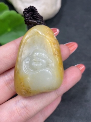H34960600 Hetian Jade Seed Material Pendant - Buddha, total weight (including rope) approx. 42.5g, undetermined skin color origin