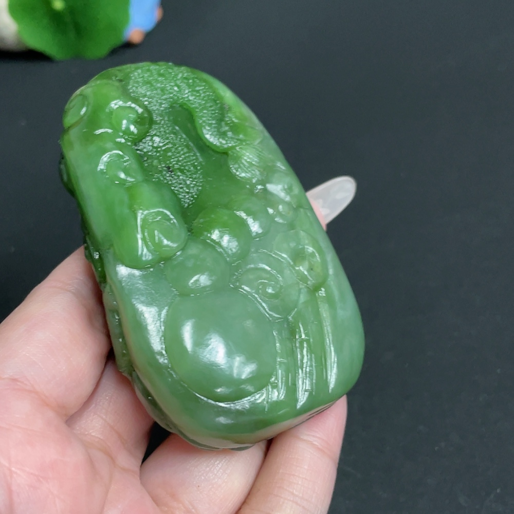H27082299 Hetian Jade Handheld Piece - God of Wealth, Total Weight Approx. 156.2g