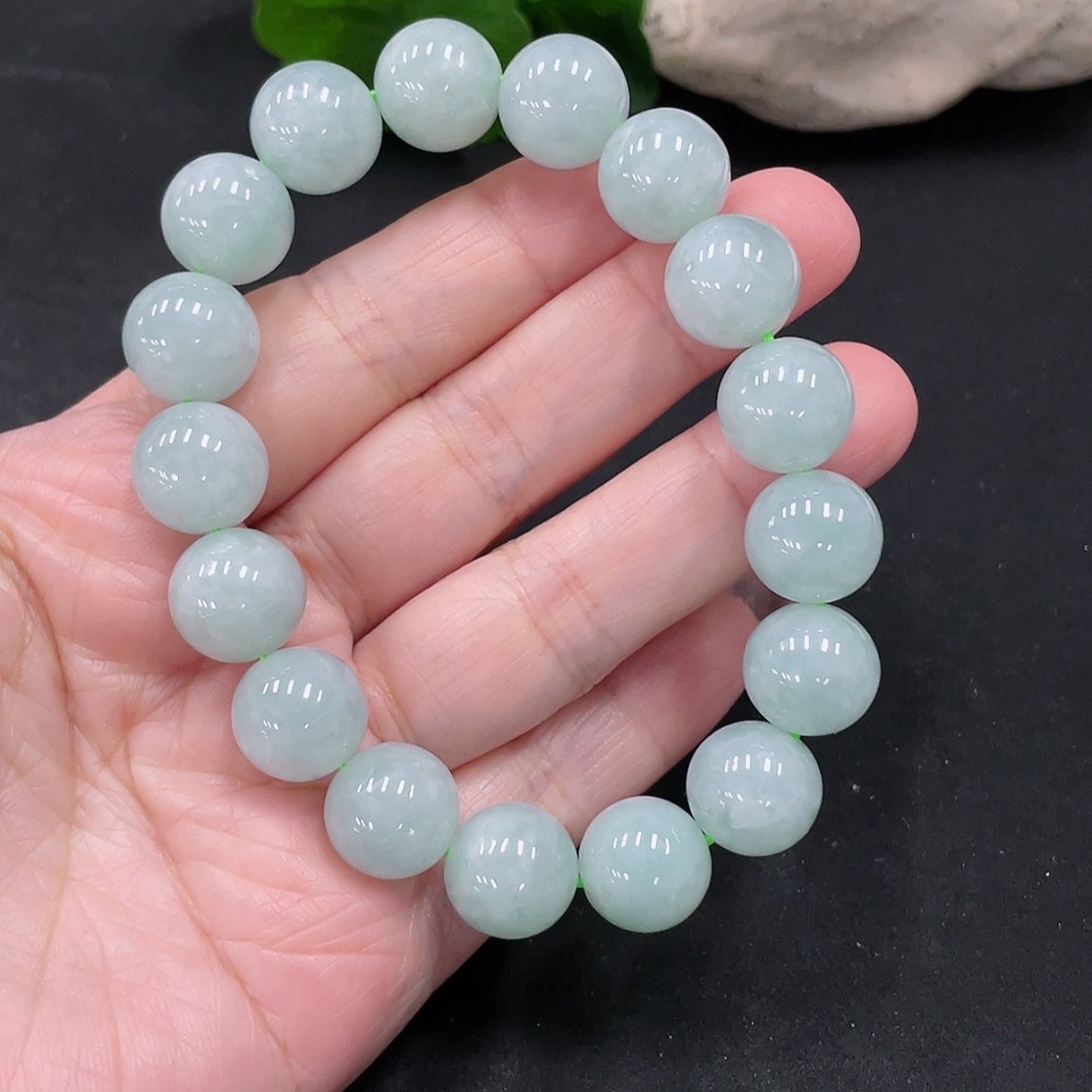 F35129103 Jadeite Bracelet  12.2mm approx.  Total Weight about 56.43g