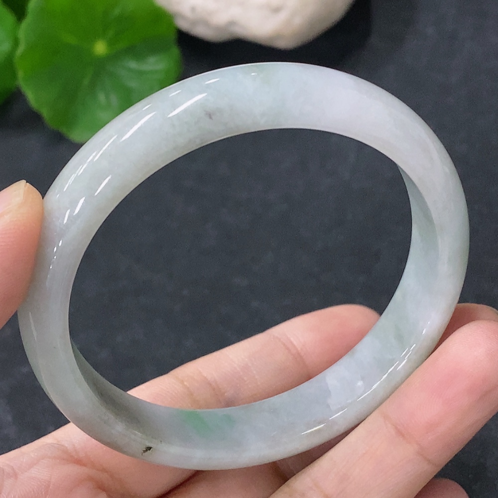 F33912760 Jadeite Round Bangle Size 52.5mm Total Weight Approx. 35g