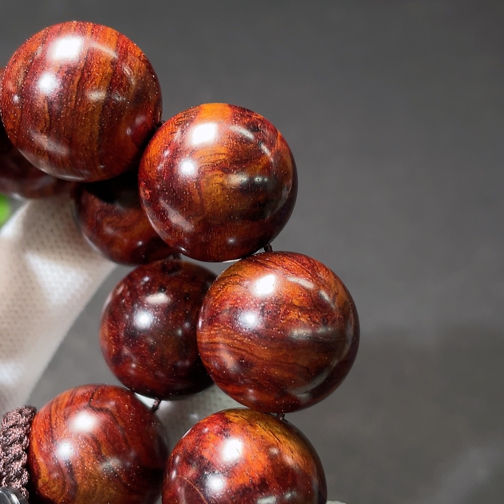W34987705 Huanghuali Long Strand, Total Weight Approx. 66.7g, Size ~19.8mm