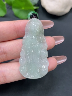 F17923207 Jadeite Guanyin Pendant Total Weight 15.783g