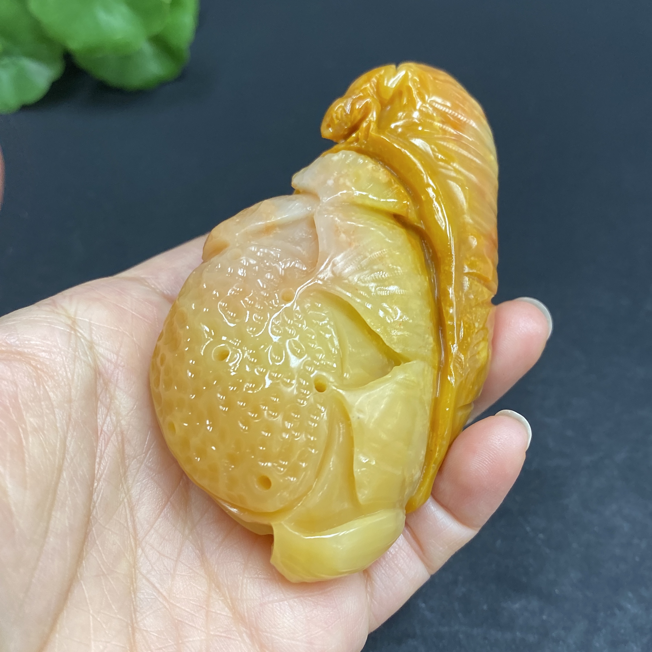 H30505426 Shoushan Stone Handheld Piece  'Flowers Blooming and Wealth Flourishing'  Total Weight Approx. 157.8g