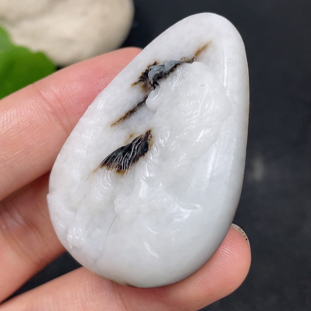 H31635340 Hetian Jade Pendant - Ascending Mountain Tiger, Total Weight Approx. 29.7g, Color Origin Undetermined